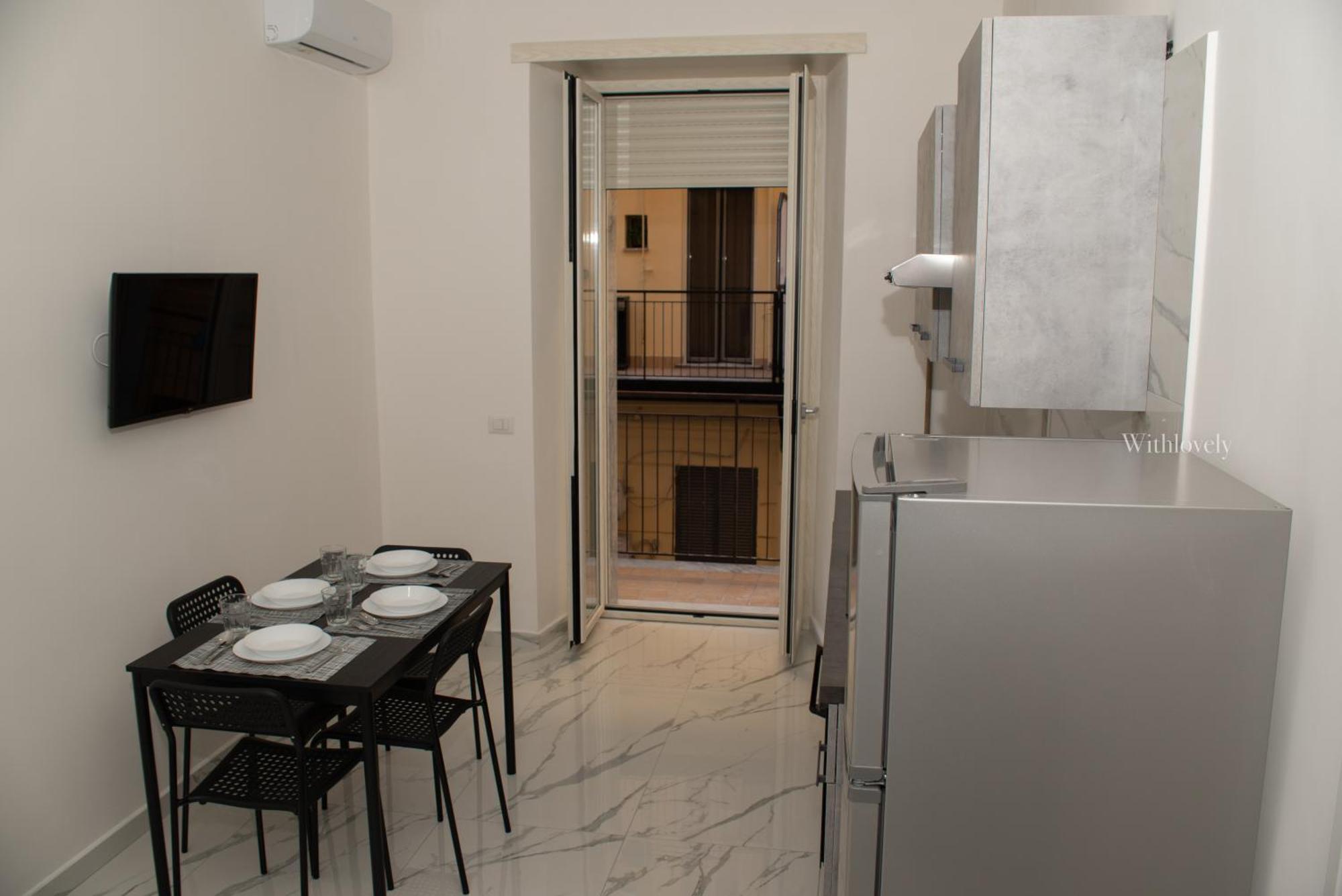 Titta'S House Apartment Наполи Екстериор снимка